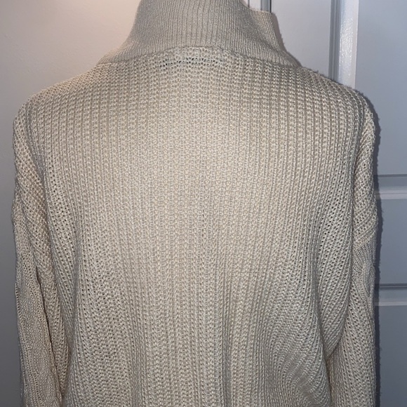 Brave Soul London Ivory V Neck Long Sleeve Knit Pullover Sweater Semi-Crop Sz M - Picture 8 of 8